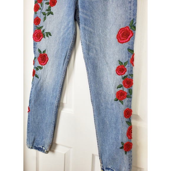 NWT GRLFRND Karolina high rise embroidered jeans - Picture 10 of 16